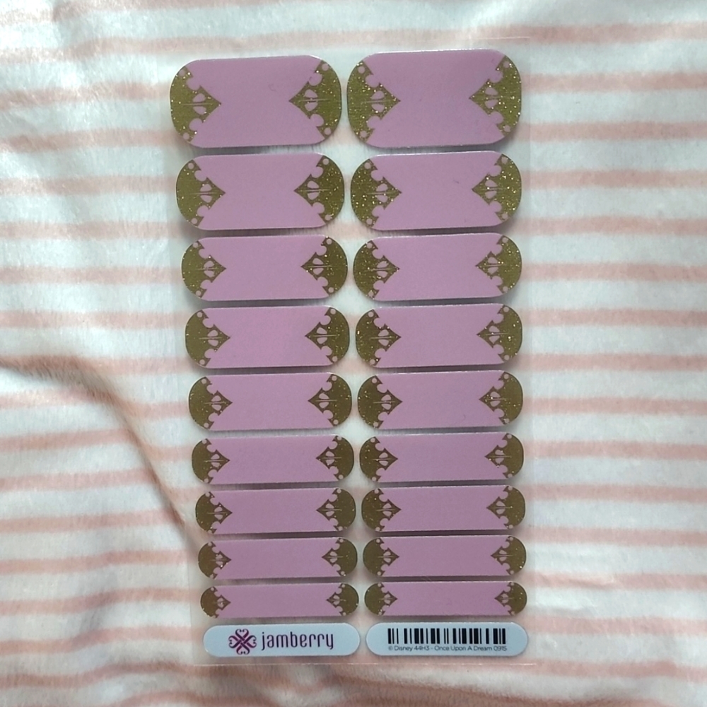 Jamberry Sleeping Beauty Tiara Nail Wraps